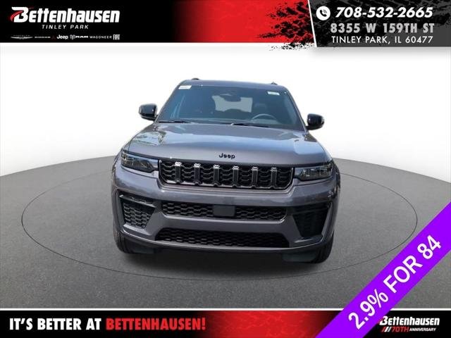 New 2026 Baltic Gray Metallic Clear-Coat Exterior Paint Jeep Laredo image 14