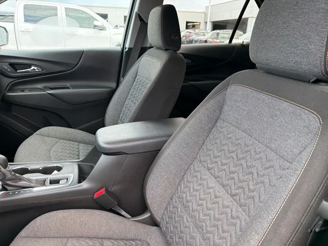 Used 2022 Blue Chevrolet LT image 19