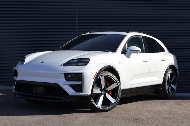 2026 Porsche Macan Electric Turbo