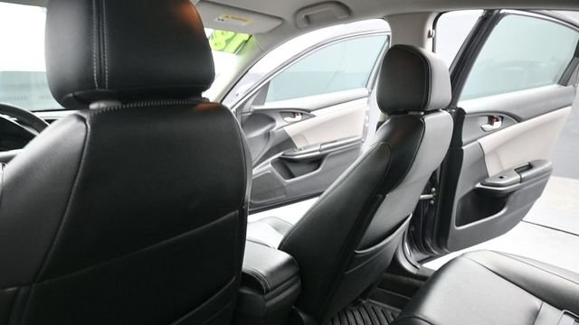 Used 2018 Gray Honda LX image 21