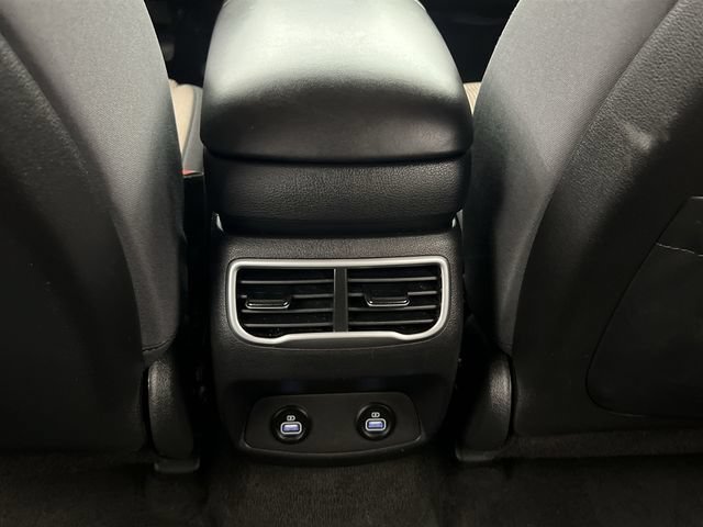 2023 Hyundai Santa Fe SE - Photo 19