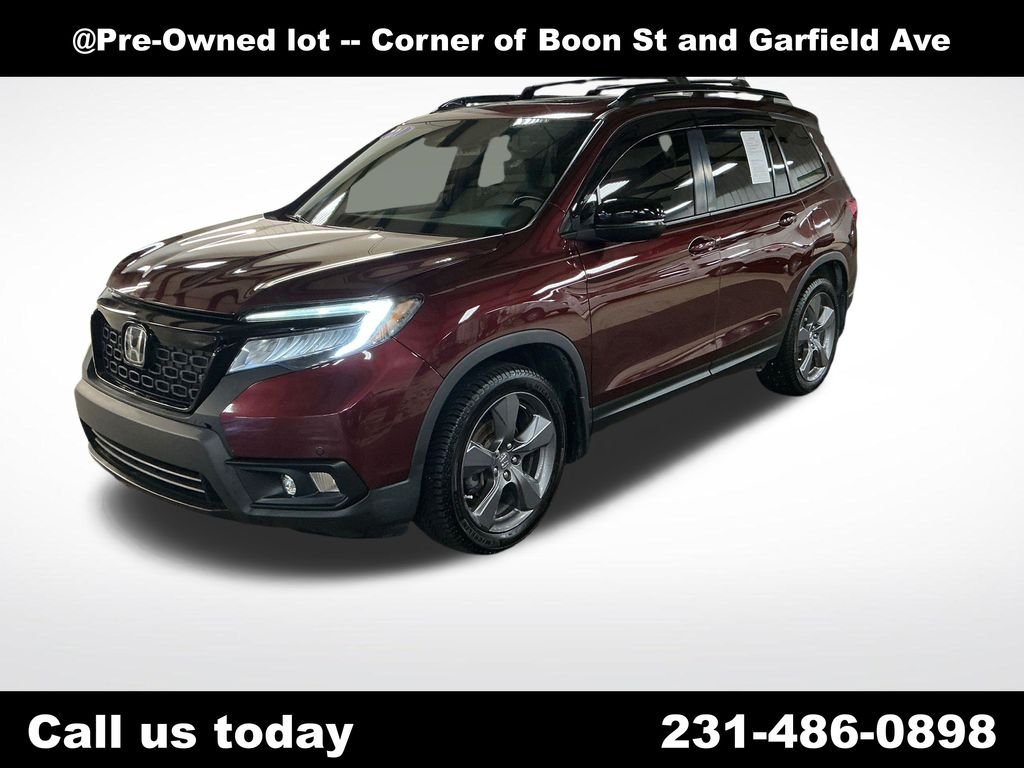 Used 2021  Honda Touring image 1
