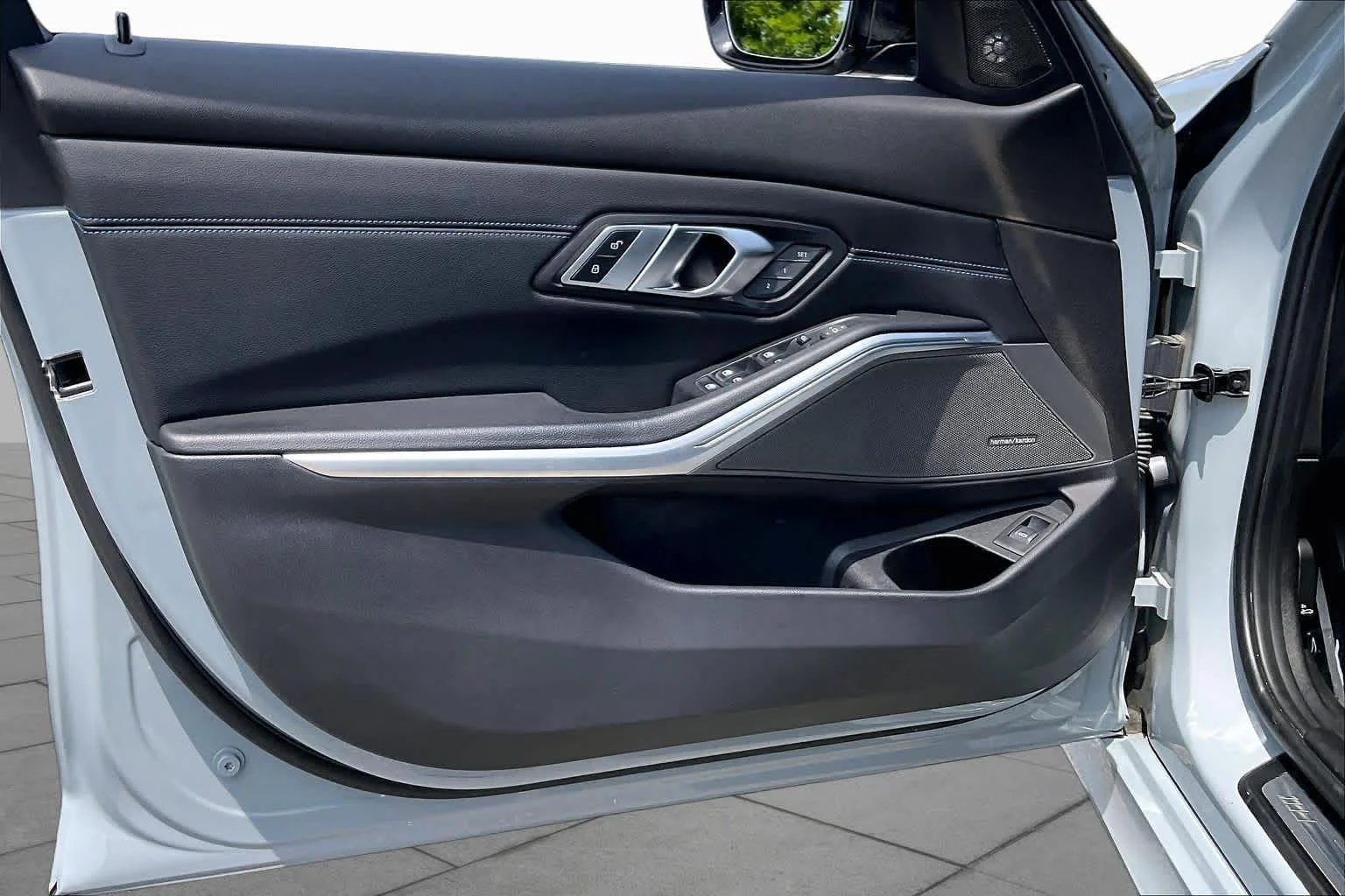 Used 2023 Brooklyn Grey Metallic BMW M340i xDrive image 21
