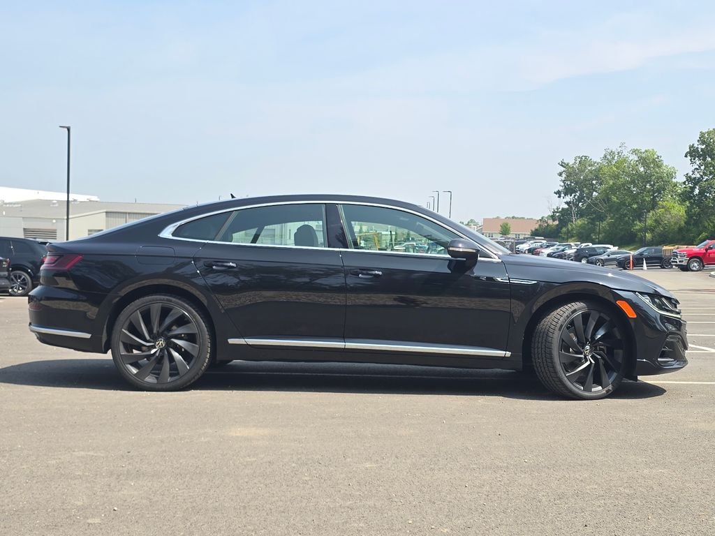 Used 2023  Volkswagen 2.0T SEL R-Line image 28
