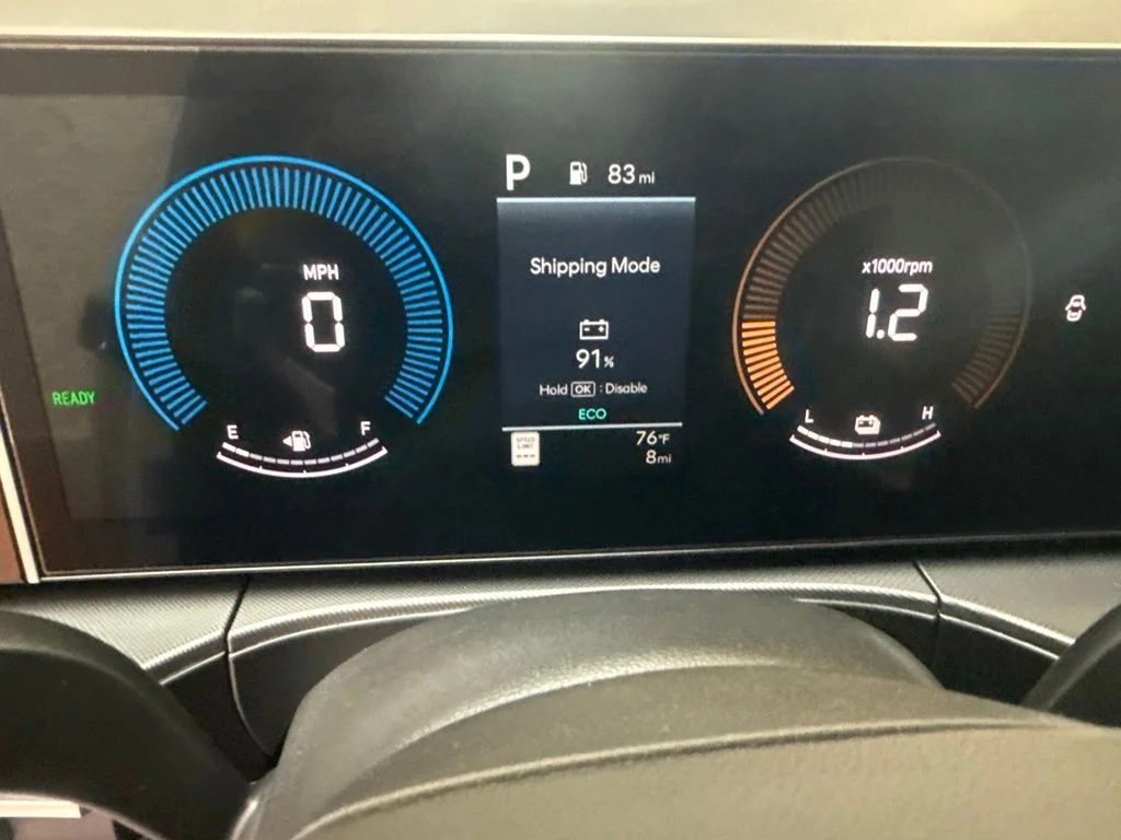 New 2027 Serenity White Hyundai SE image 25