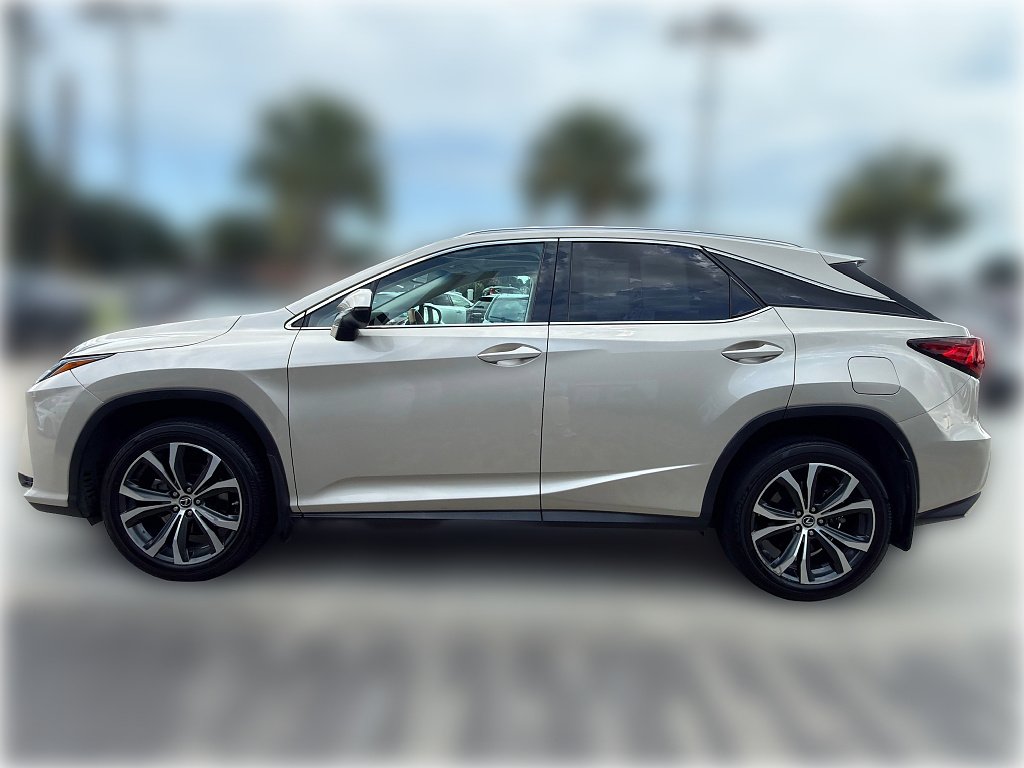 Used 2019 Satin Cashmere Metallic Lexus Base image 4