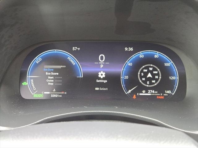 Certified Used 2025 RUBY FLARE PEARL Toyota  image 18