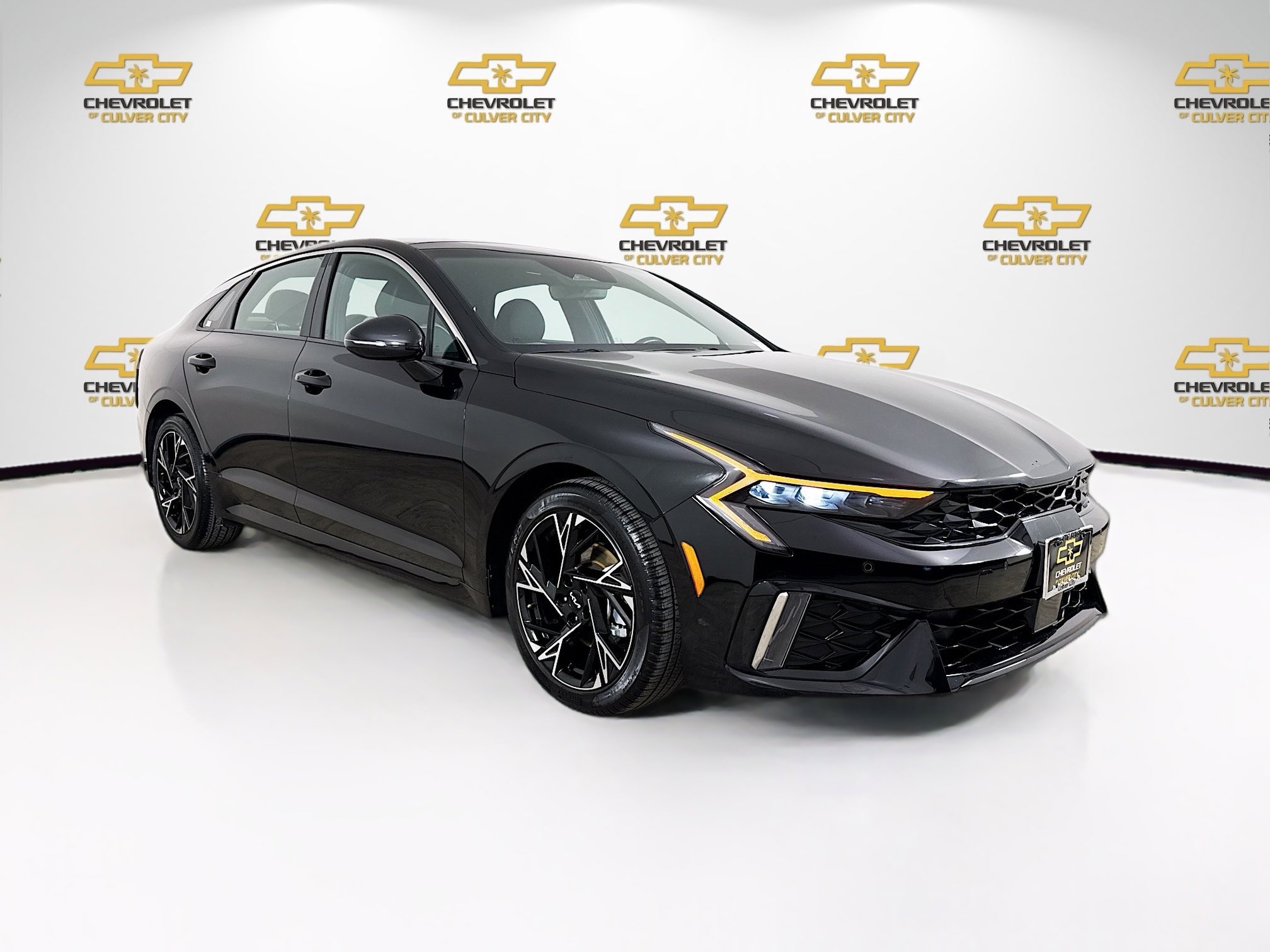 2025 Kia Optima GT-Line FWD's photo