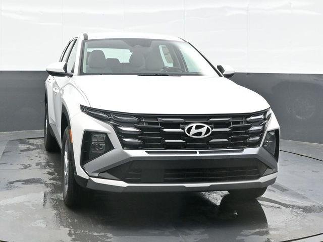 New 2026 White Hyundai SE AWD image 6