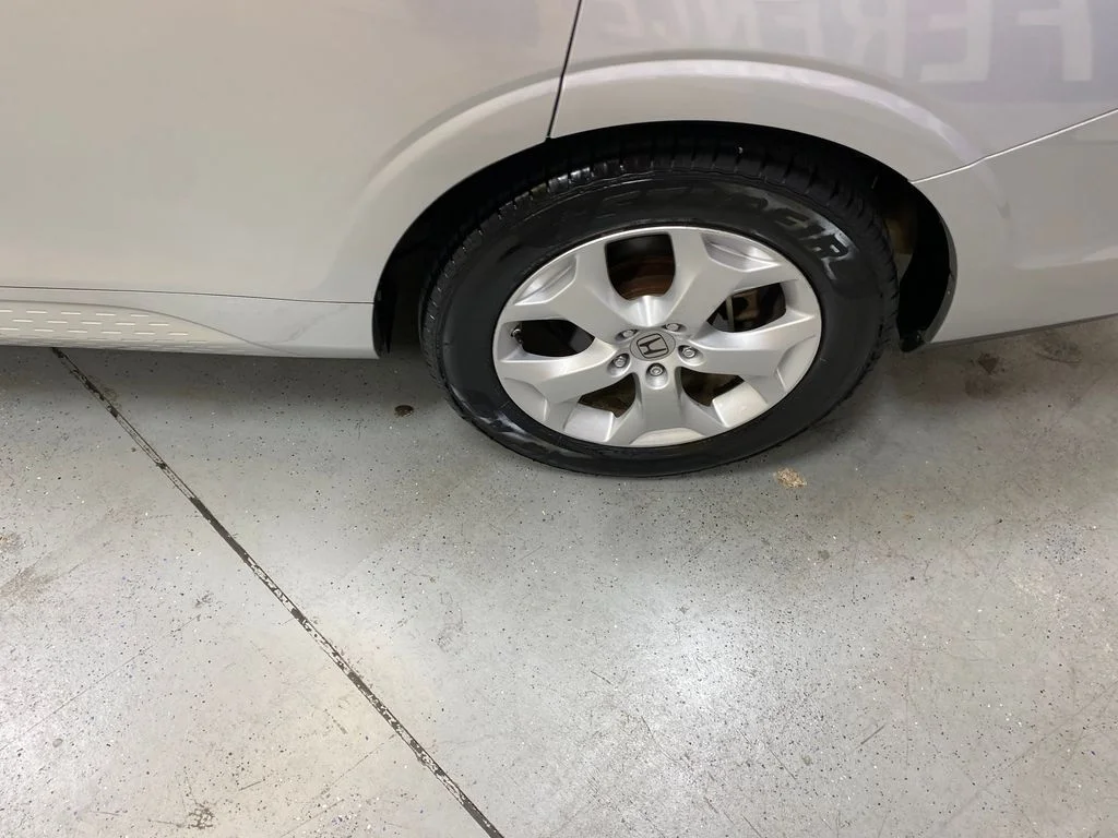 Used 2012 Silver Honda EX-L image 12