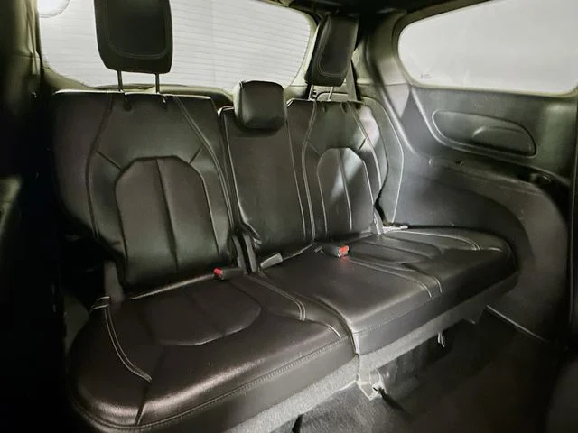 Used 2022 White Chrysler Touring L image 26