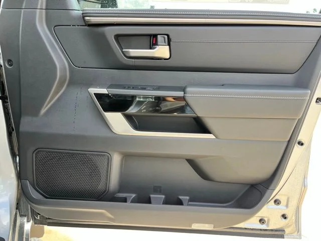 2026 Toyota Tundra Limited - Photo 23