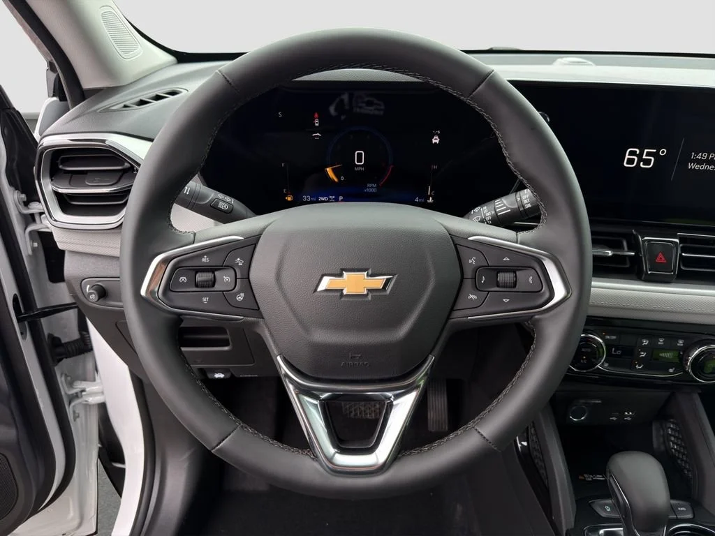 New 2026 Summit White Chevrolet LT image 10