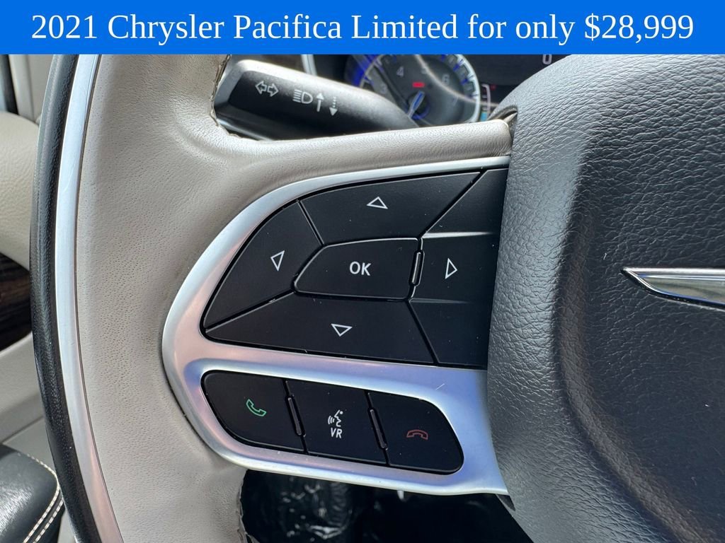 Used 2021 White Chrysler Limited image 23