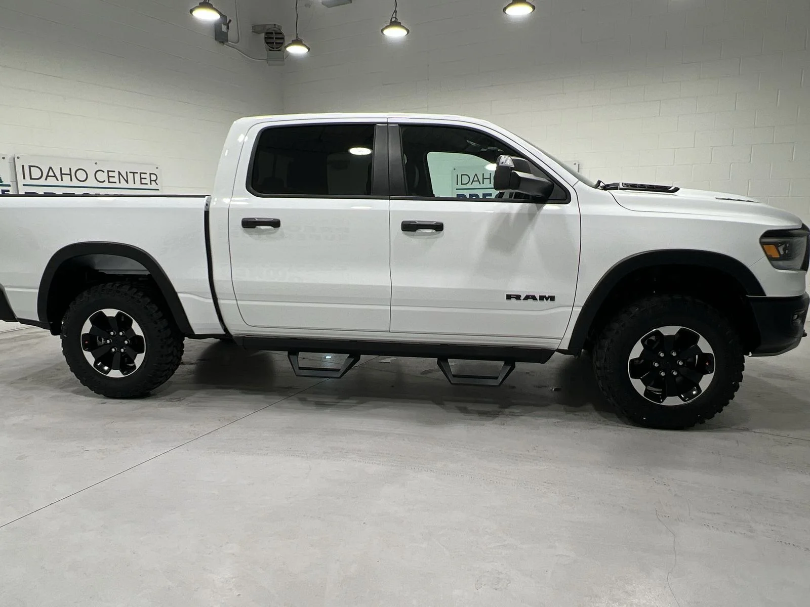 2022 RAM Ram 1500 Pickup Rebel - Photo 9