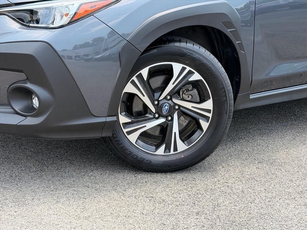 Used 2025 Gray Subaru Premium image 33