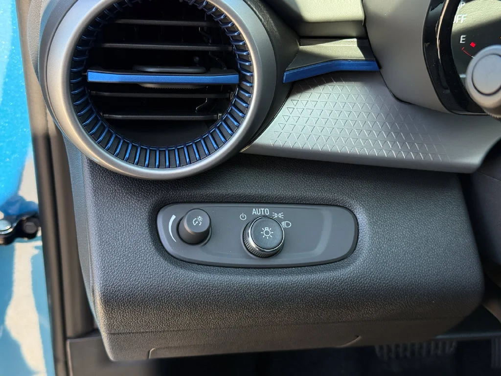 2026 Chevrolet Trax LS - Photo 16