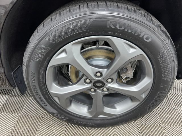 Used 2024 Agate Black Metallic Ford ST-Line image 10