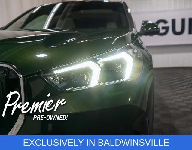 Used 2023 Green BMW xDrive28i image 35