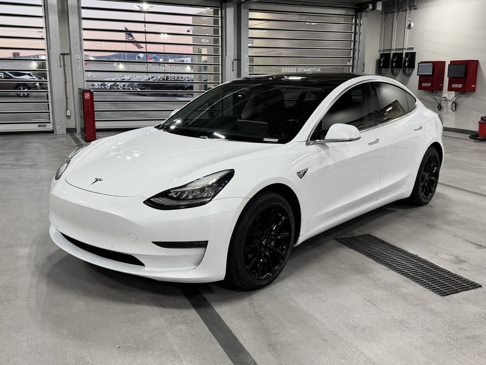 2018 Tesla Model 3 Long Range Dual Motor - Photo 14
