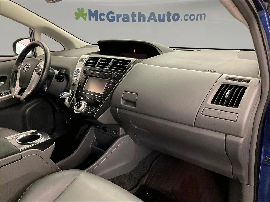Used 2013 Blue Toyota Five image 21