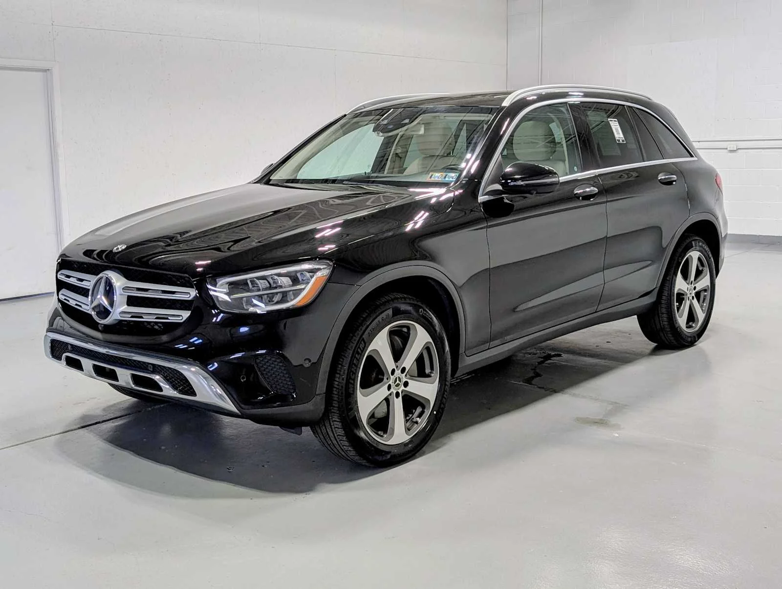 2020 Mercedes-Benz GLC GLC300 4MATIC's photo