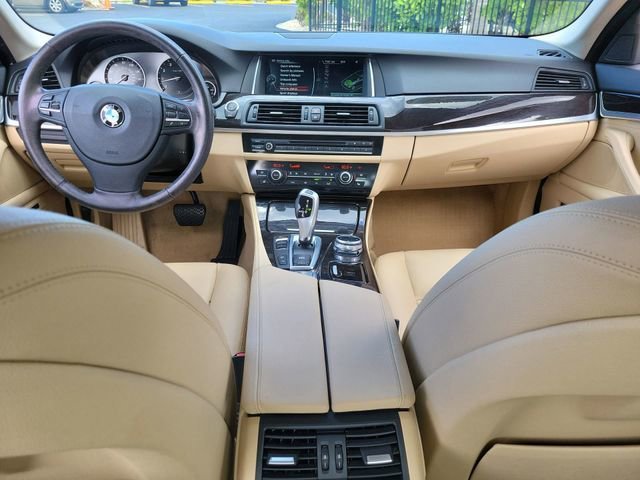 Used 2014 Black BMW 535i xDrive image 15
