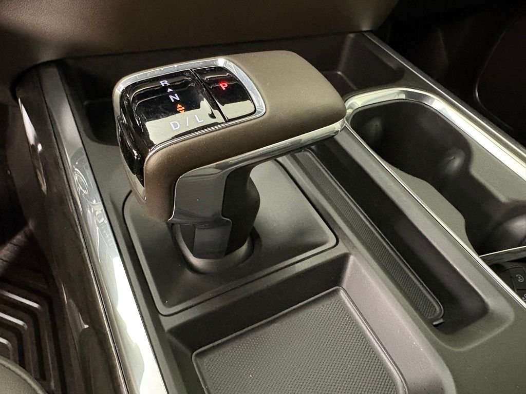 Used 2026 White Chevrolet LTZ image 33