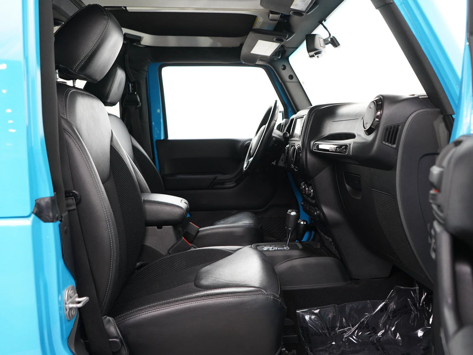 Used 2017 Chief Clearcoat Jeep Winter image 11
