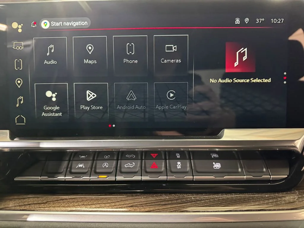 New 2026 Onyx Black GMC Elevation image 13