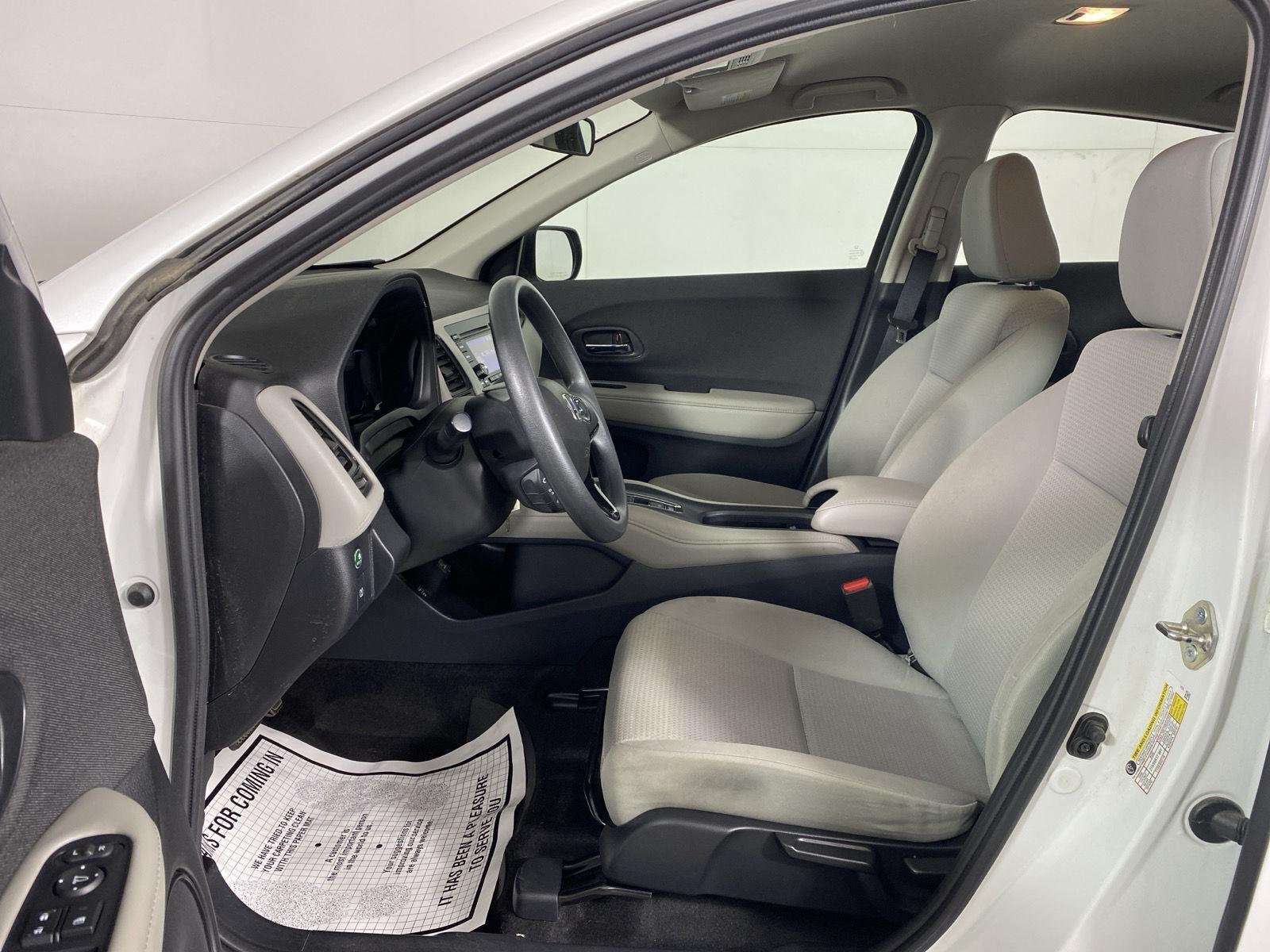 Used 2019 Platinum White Pearl Honda LX image 12