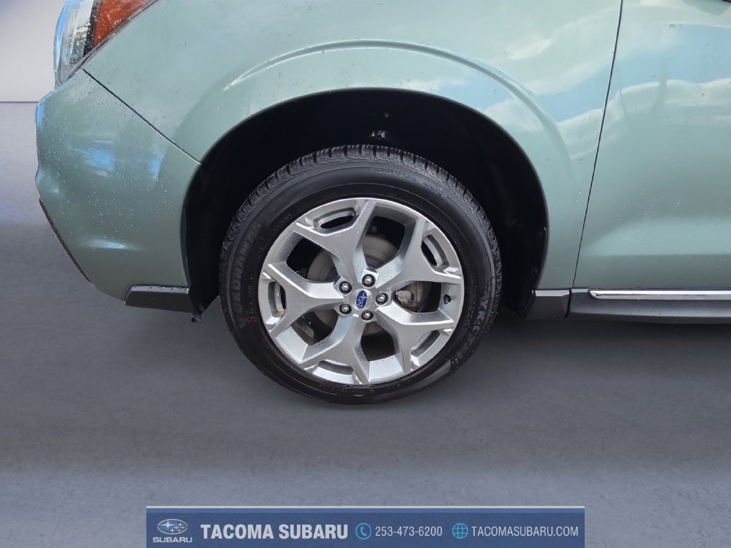 Used 2018 Green Subaru 2.5i Touring image 9