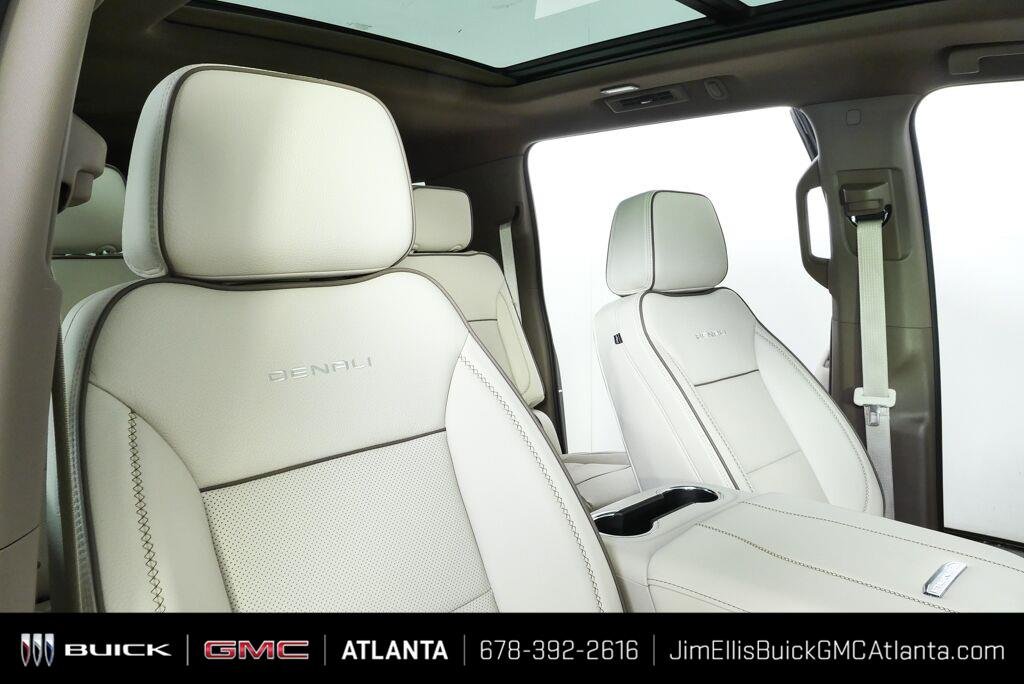 2026 GMC Yukon XL Denali - Photo 33