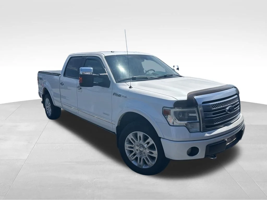 Used 2013 White Ford Platinum image 23