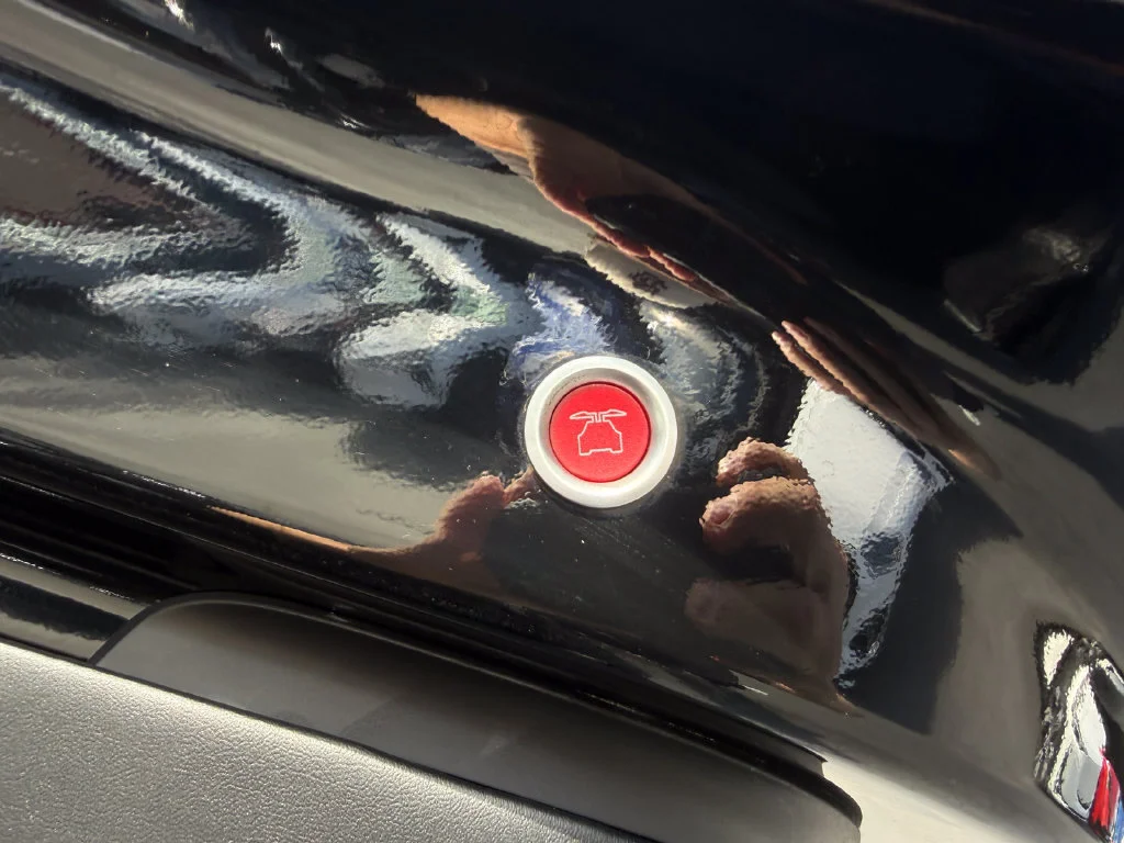 Used 2024  Tesla NA image 19