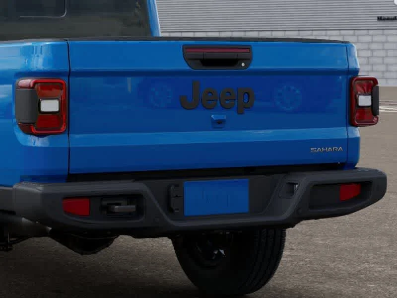 New 2026 Hydro Blue Pearl-Coat Exterior Paint Jeep Sahara image 13