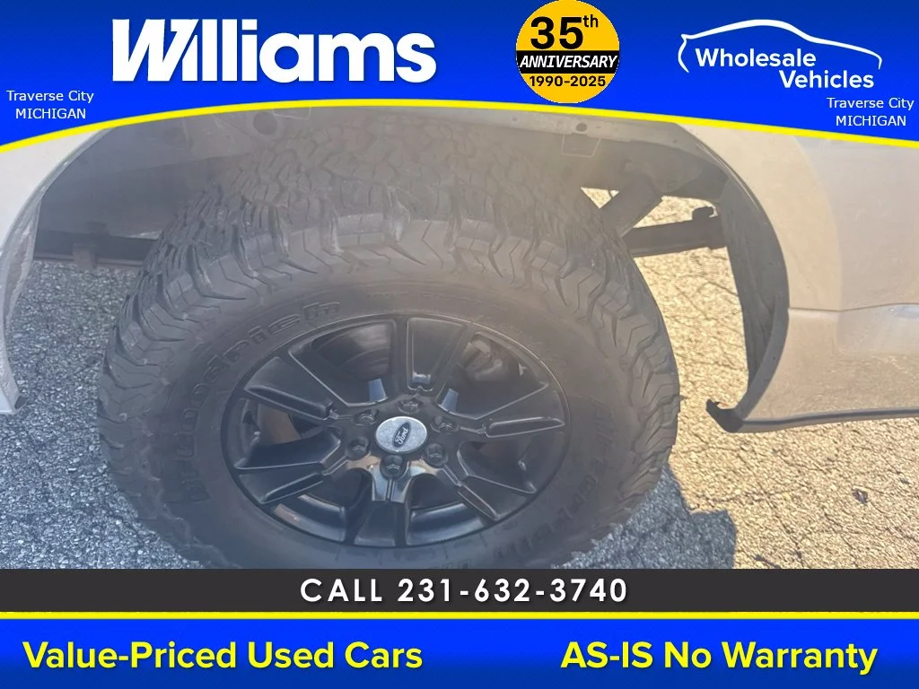 Used 2016 Ingot Silver Ford XLT image 22