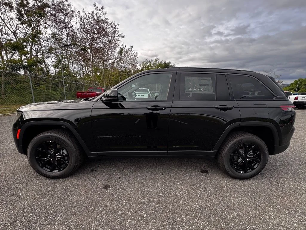 New 2026 Black Jeep Altitude image 8