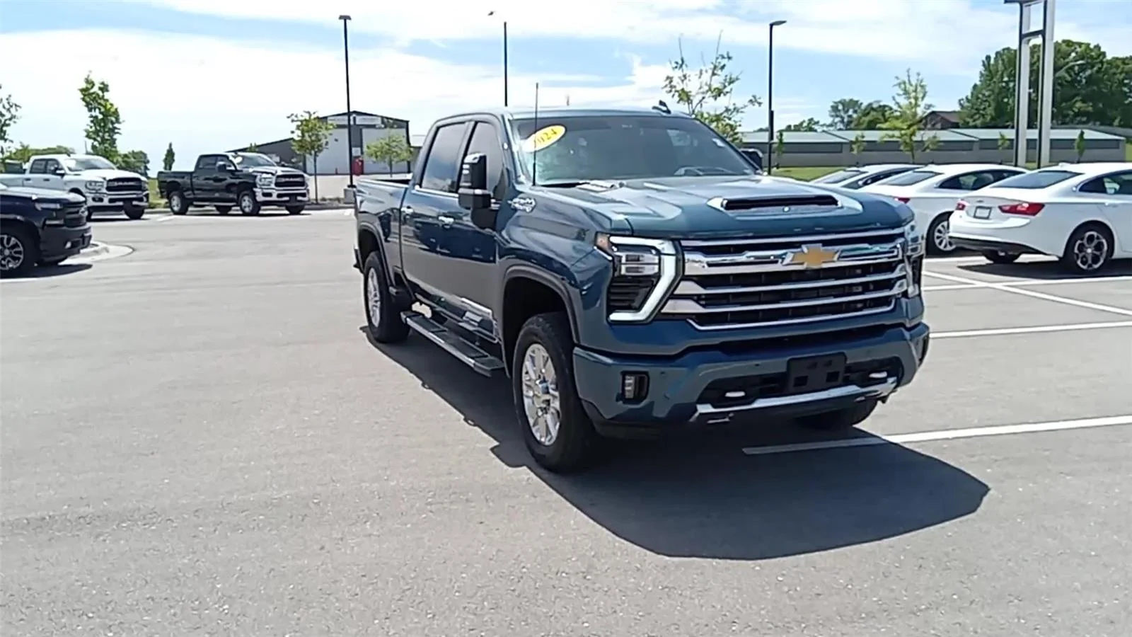 Certified 2024 Chevrolet Silverado 2500HD High Country with VIN 2GC4YREYXR1240736 for sale in Kansas City