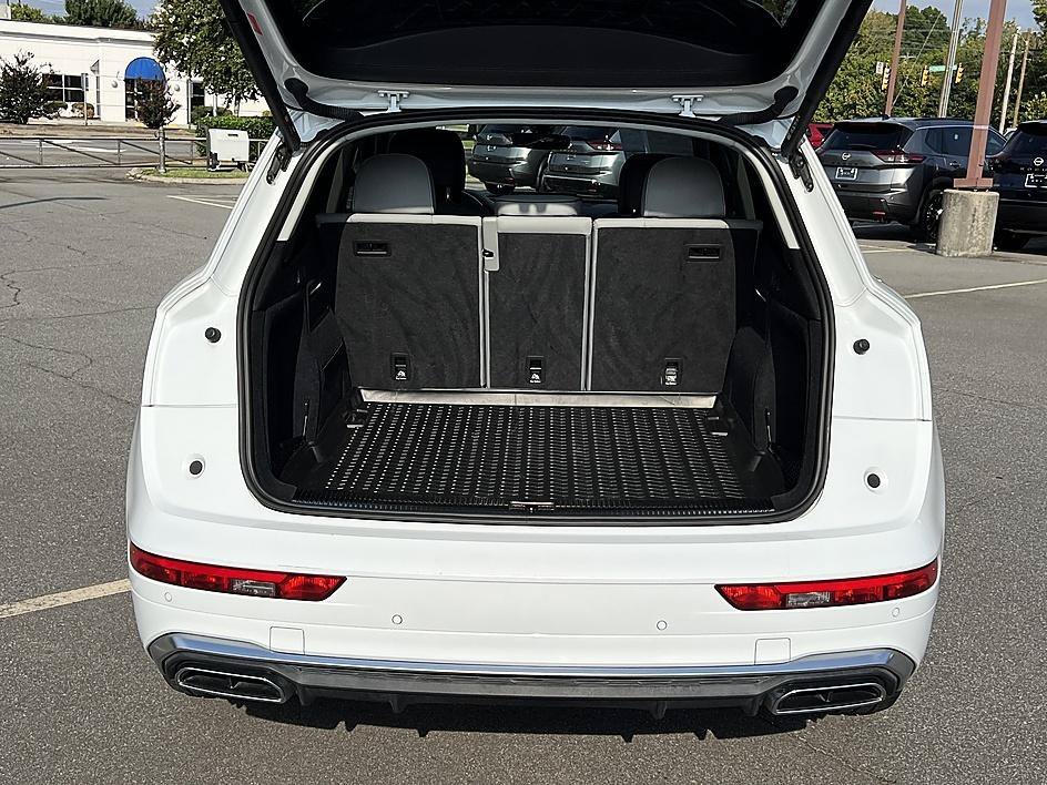 Used 2022 Glacier White Metallic Audi S line Prestige image 15