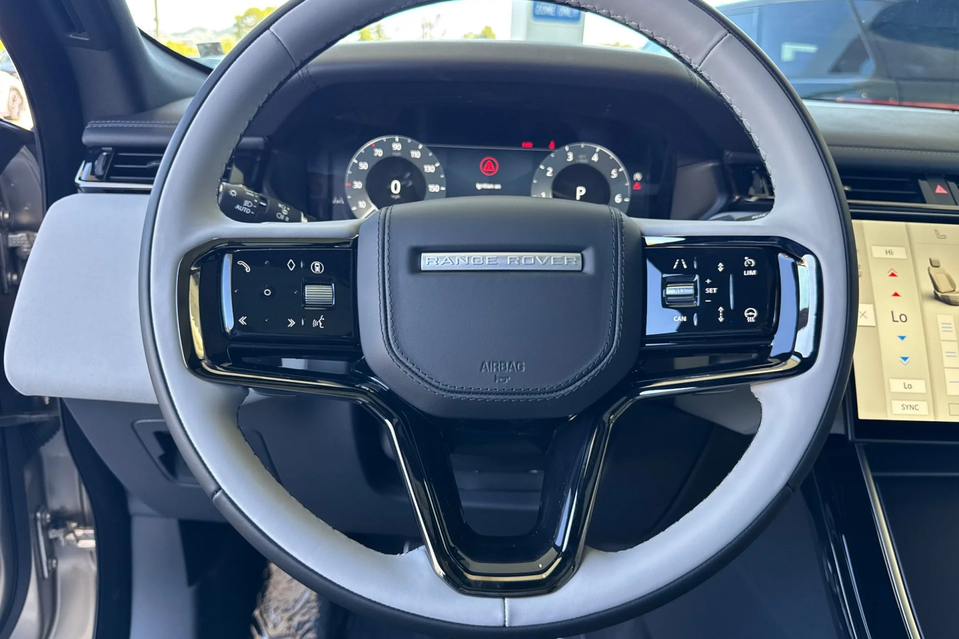 New 2026 BATUMI GOLD Land Rover Belgravia Edition image 25