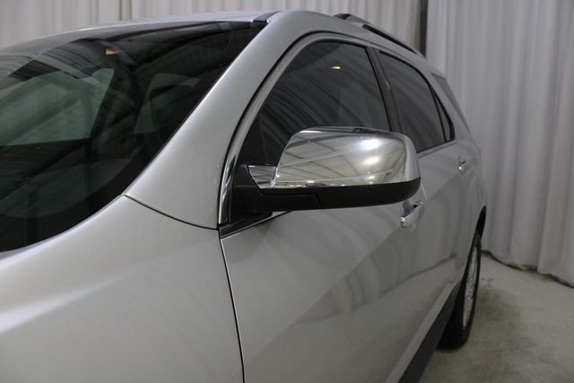 Used 2014 Silver Ice Metallic Chevrolet LTZ image 33