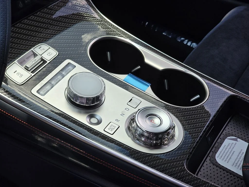 New 2027 White Genesis  image 22