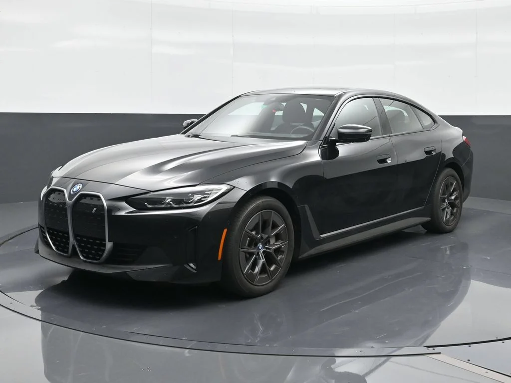 2023 BMW i4
