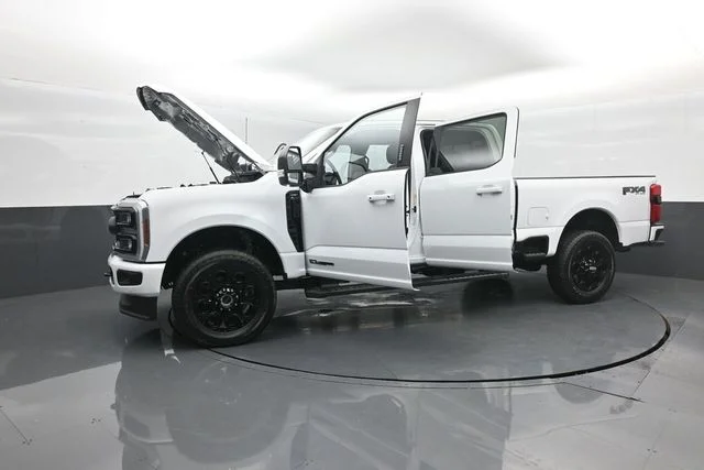 New 2026 Oxford White Ford F-350® Lariat® image 35