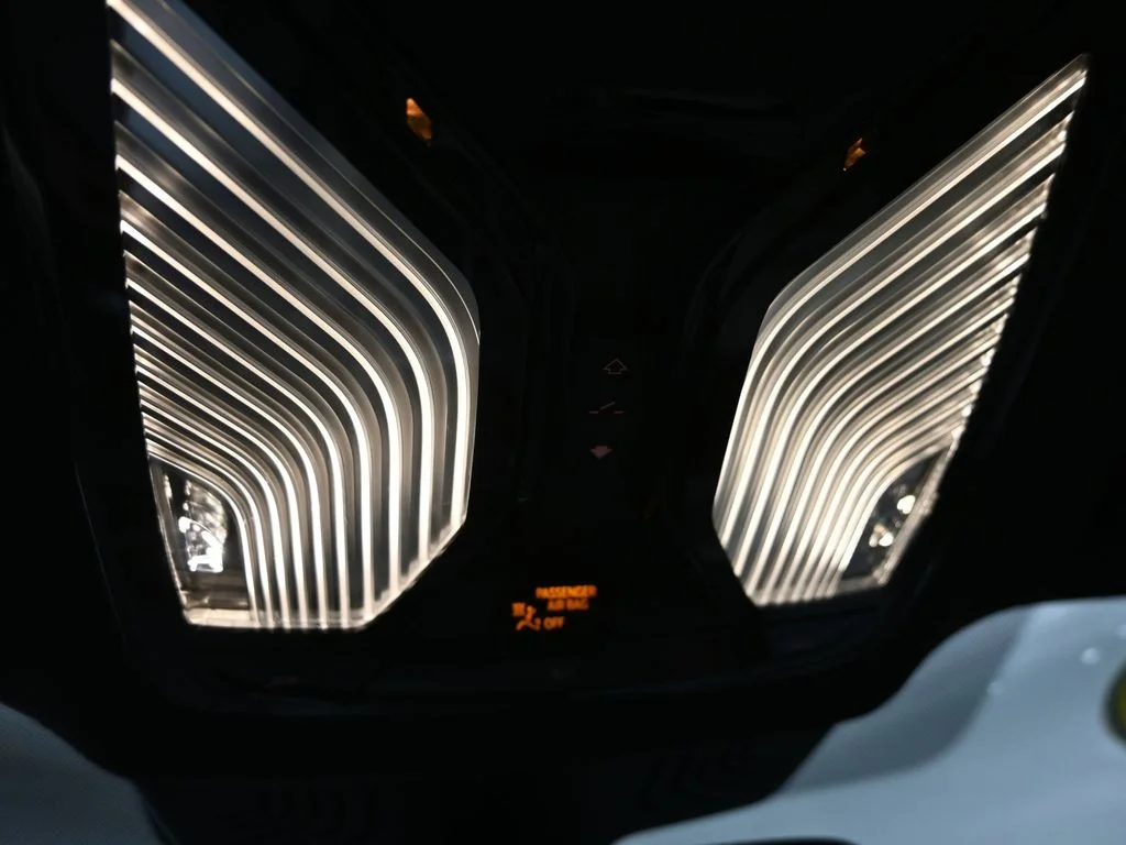 Used 2019 Black BMW 640 Gran Turismo i xDrive image 25