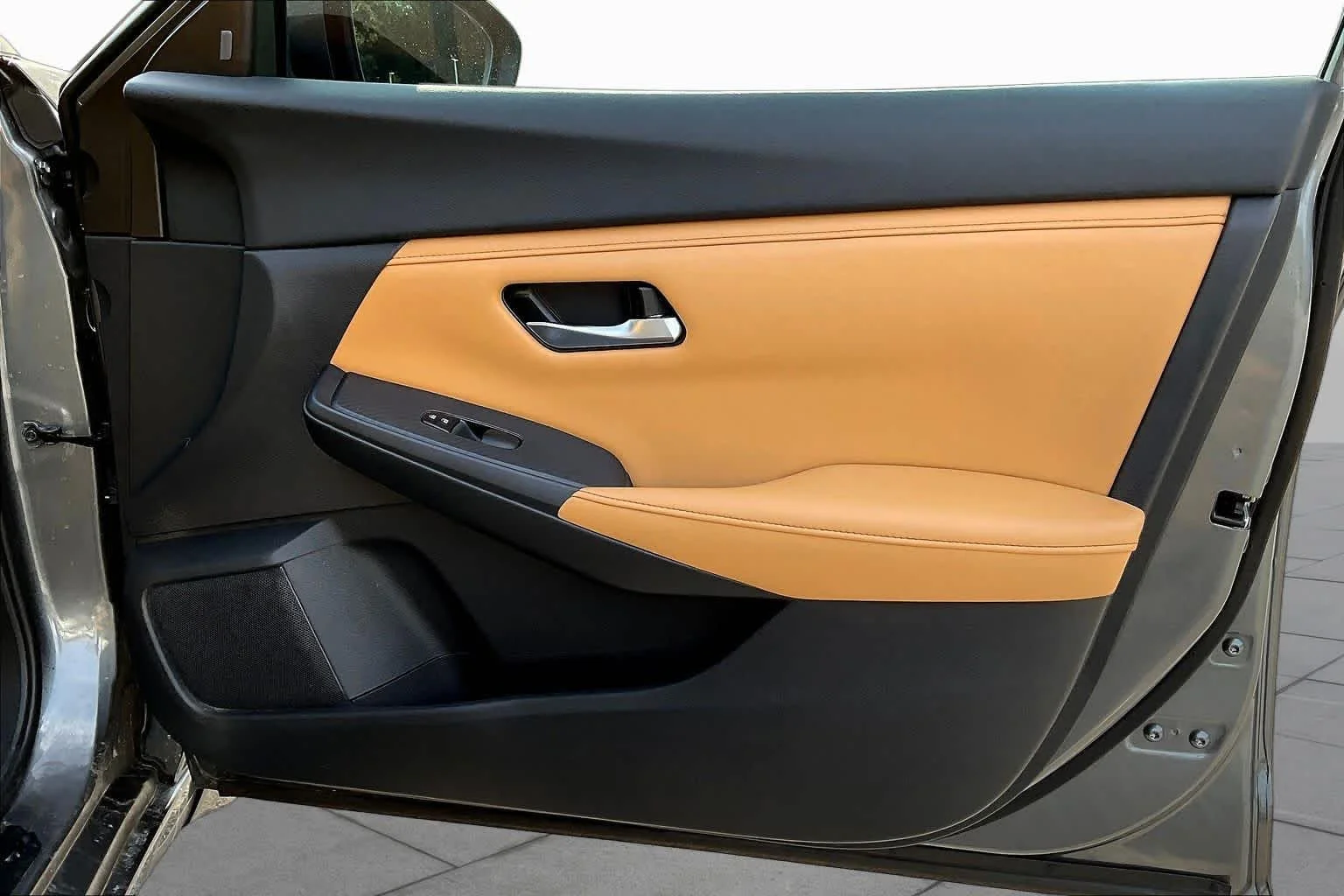 Used 2021 Gun Metallic Nissan SV image 23