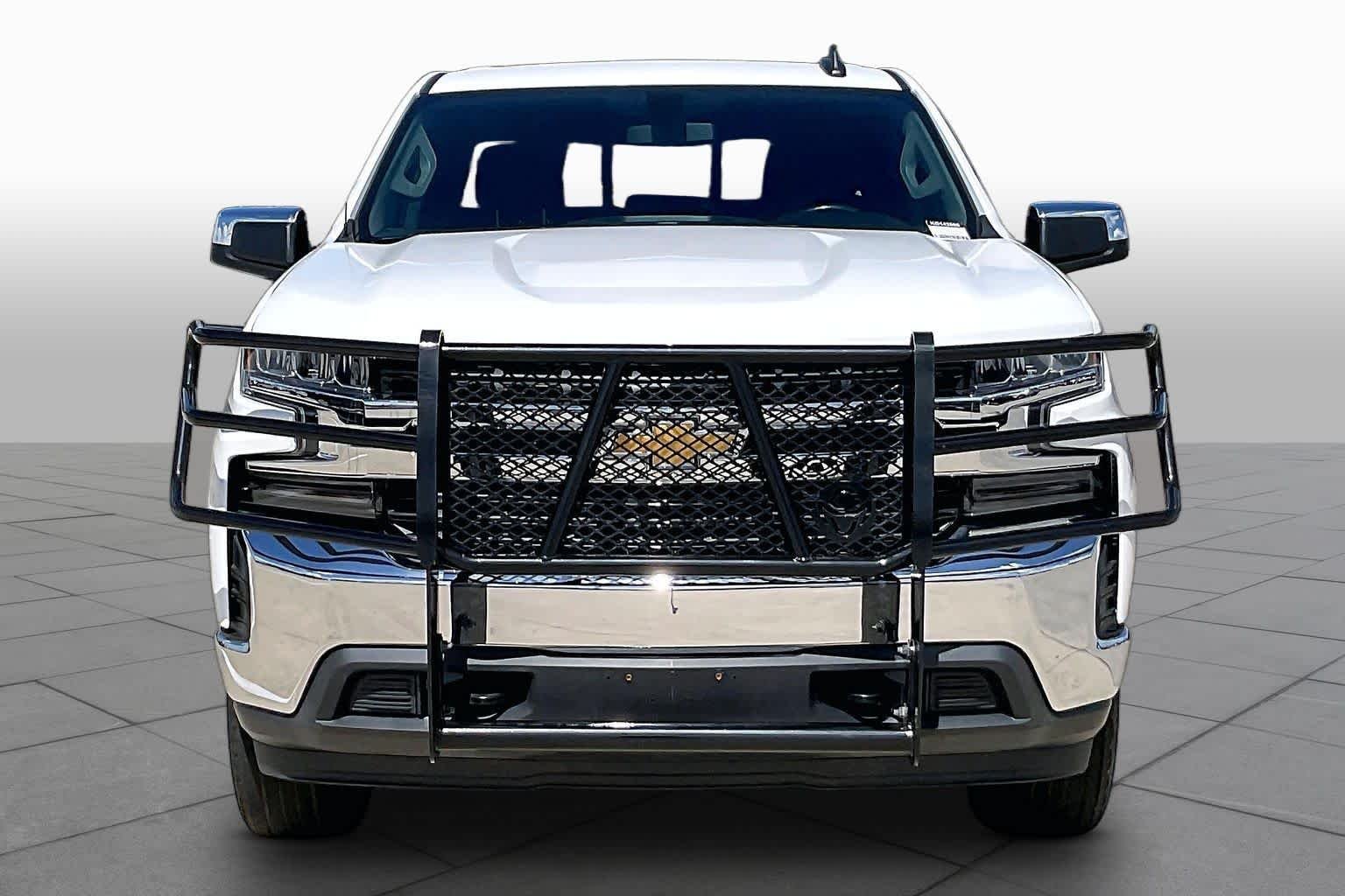 Used 2019 Summit White Chevrolet LT image 4