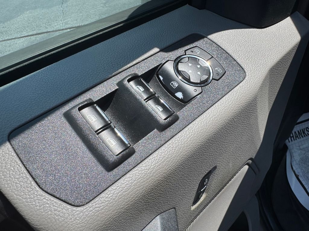 Used 2018 Gray Ford XL image 16