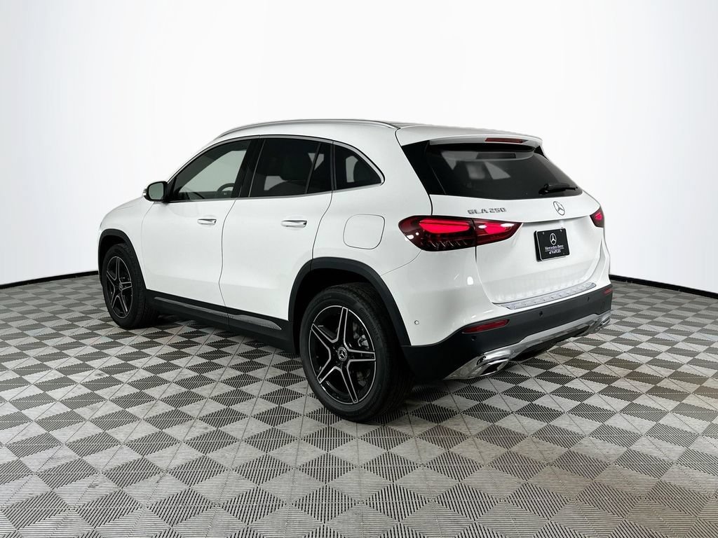 New 2026 Polar White Mercedes-Benz GLA 250 image 36
